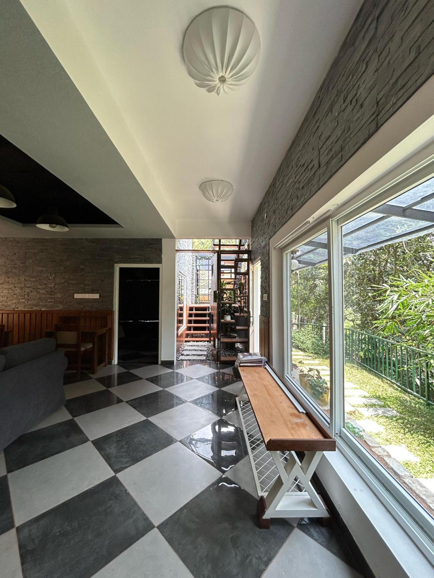 Ferienwohnung Kv By Halcyon Traveltech Anachal Exterior foto