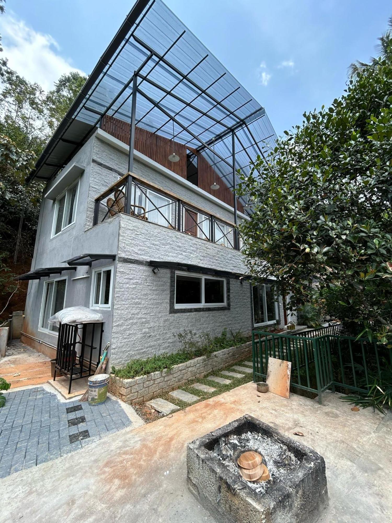 Ferienwohnung Kv By Halcyon Traveltech Anachal Exterior foto